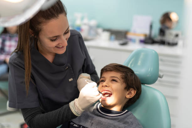 Best Dentist Open Late Near Me  in Evansville, WI